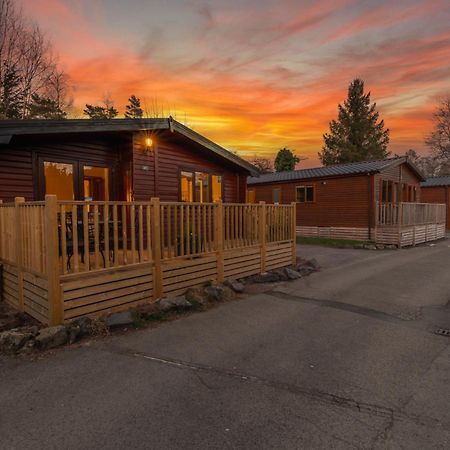 Bowness 45 - 2 Bedroom Lake Windermere Lodge Bagian luar foto