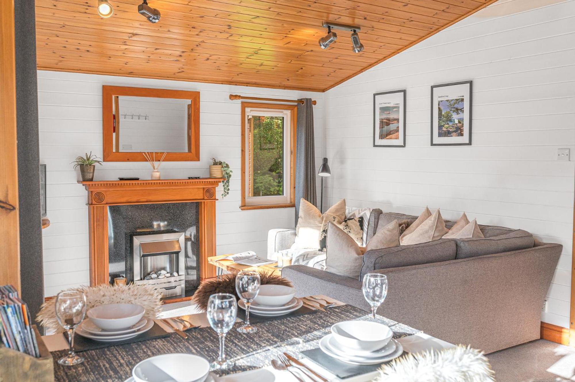 Bowness 45 - 2 Bedroom Lake Windermere Lodge Bagian luar foto